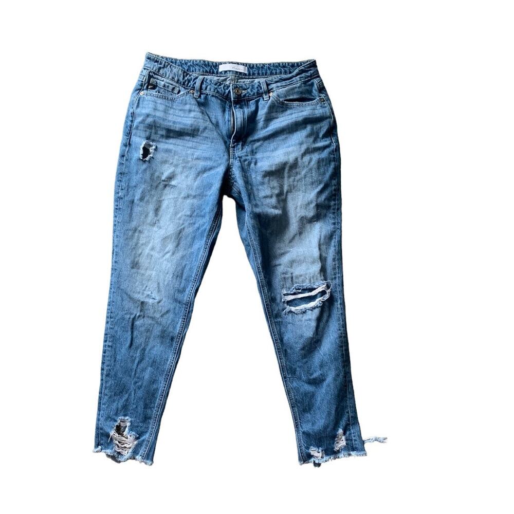 Kancan distressed skinny regular wash jeans woman’s size 11 29